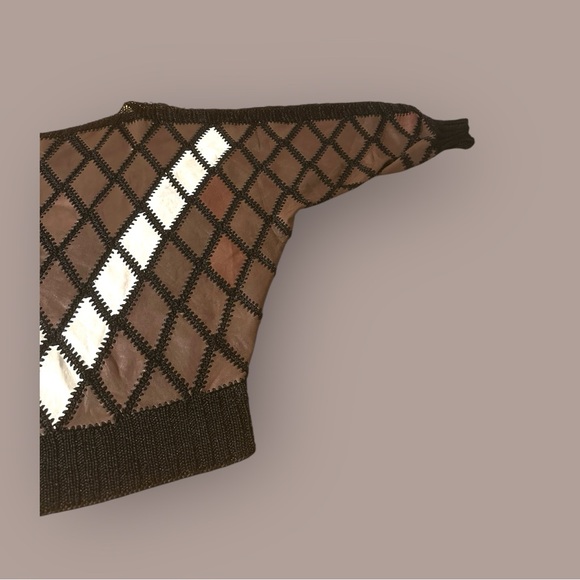 354 - TOP / SWEATER HANDMADE - Picture 11 of 15